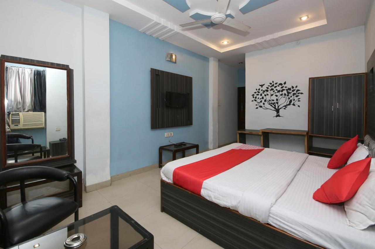 Oyo Hotel Shubhkamna Джабалпур Экстерьер фото