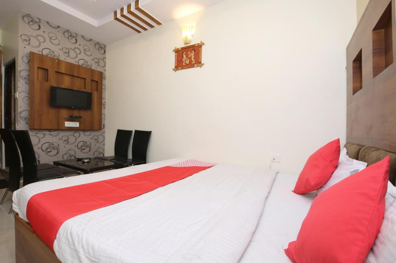 Oyo Hotel Shubhkamna Джабалпур Экстерьер фото