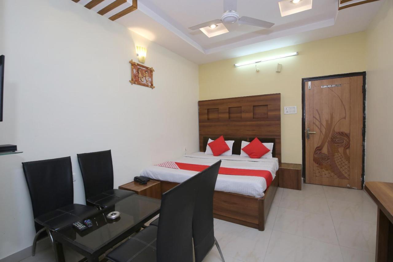 Oyo Hotel Shubhkamna Джабалпур Экстерьер фото